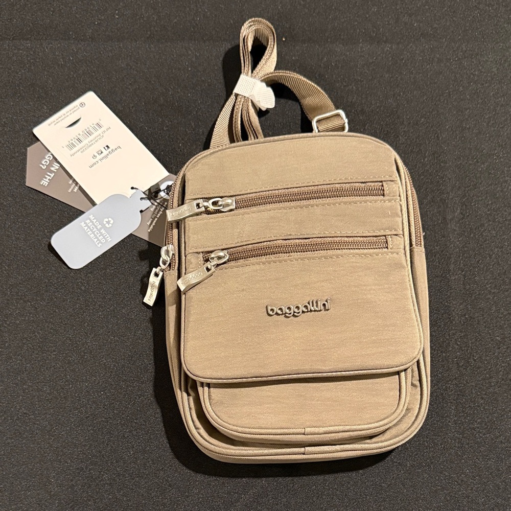 Baggallini Tan Crossbody Bag
